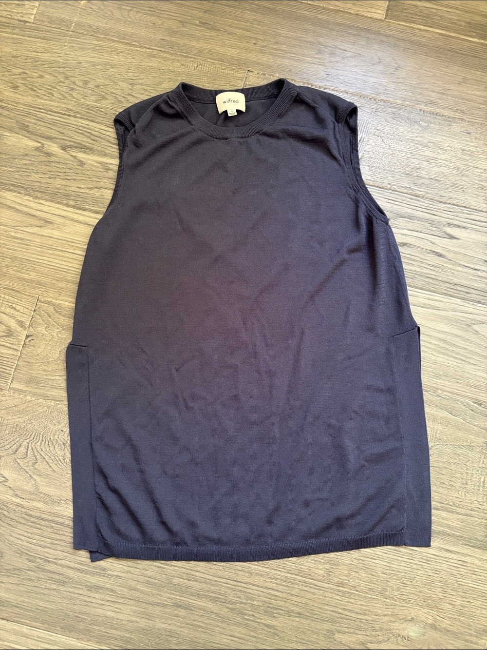Wilfred | Aritzia Navy Sleeveless Knit Tunic Top Size Small